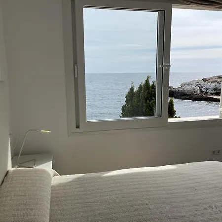 Sea Frontline 'faraona'. Pool. Wifi Apartment *