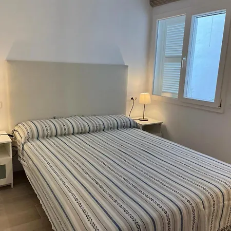 Appartement Sea Frontline 'faraona'. Pool. Wifi