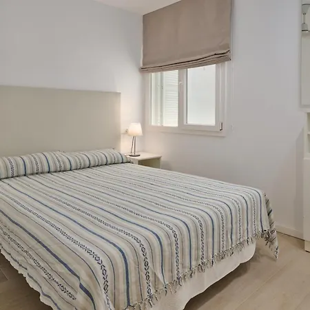 Sea Frontline 'faraona'. Pool. Wifi Appartement
