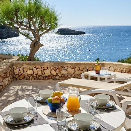 Sea Frontline 'faraona'. Pool. Wifi Apartment *