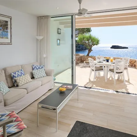 Apartment Sea Frontline 'faraona'. Pool. Wifi Santanyi