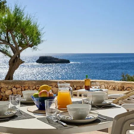 Appartement Sea Frontline 'faraona'. Pool. Wifi *