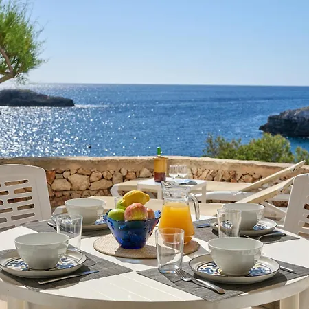 Apartment Sea Frontline 'faraona'. Pool. Wifi Santanyi