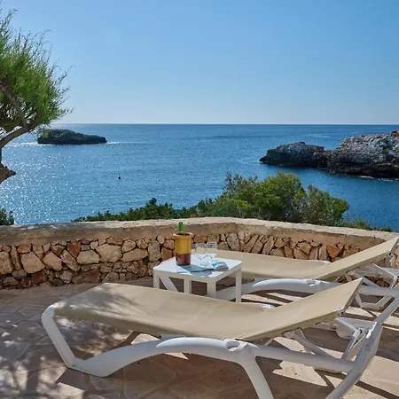 Sea Frontline 'faraona'. Pool. Wifi Apartment *